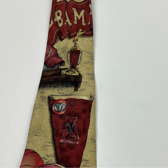 Eagles Wings Alabama Crimson Tide 100% Silk Necktie Tie Mens Football Sporty‎ - Picture 6 of 6
